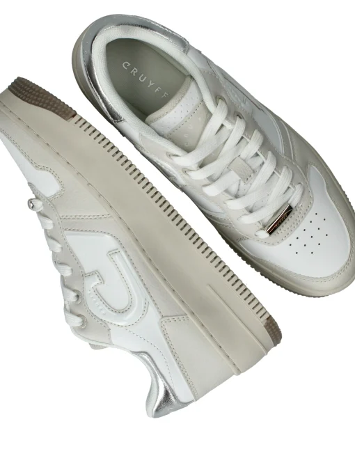 Sale Cruyff Campo Low Lux - Tall Sneakers Dames Beige